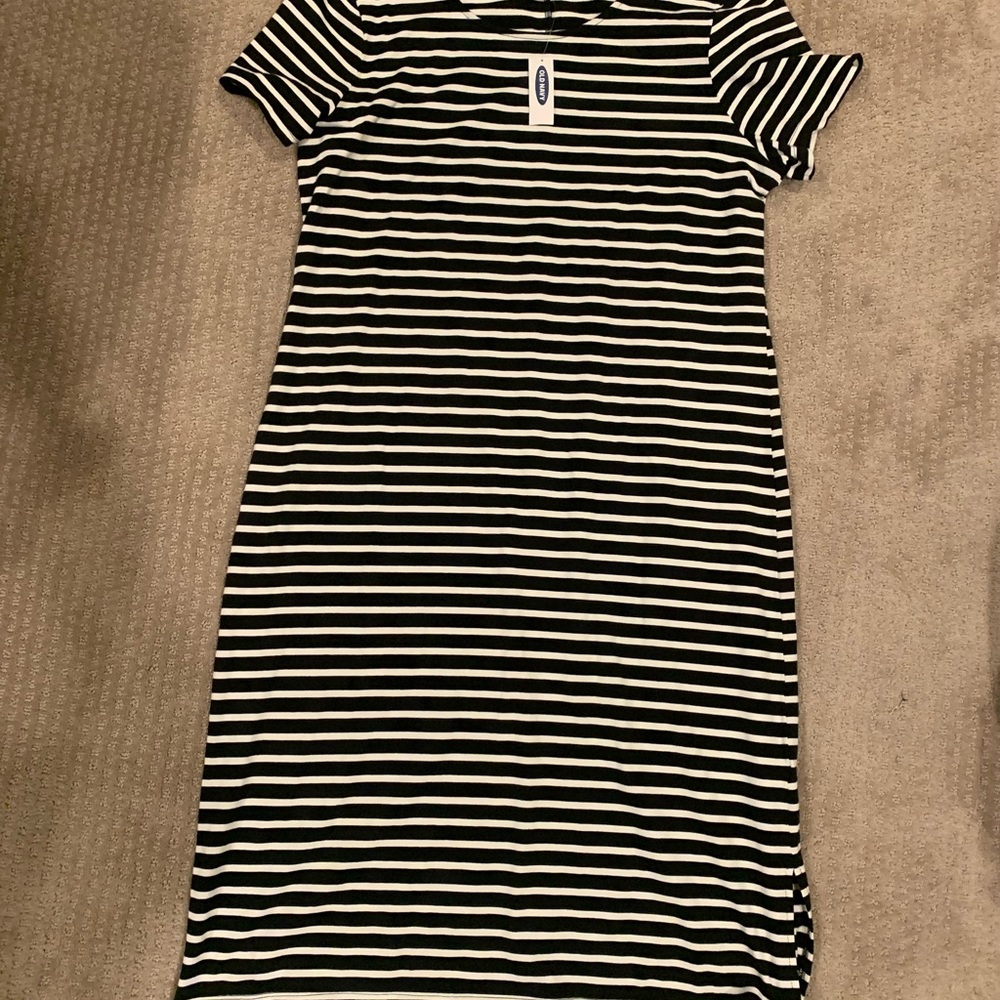 Black and white stripe old navy midi dress